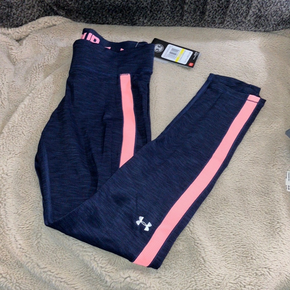 NWT Under Armour Coldgear Leggings, Medium